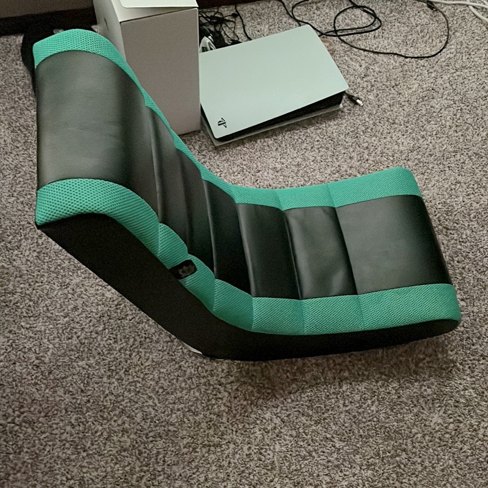 Gaming chair
